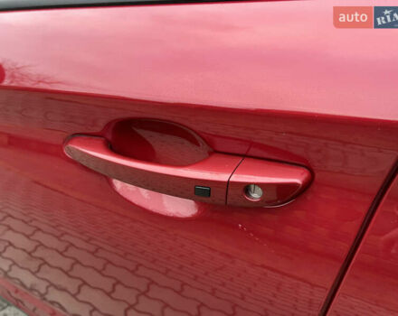 Червоний Хендай Kona, об'ємом двигуна 0 л та пробігом 57 тис. км за 19999 $, фото 17 на Automoto.ua