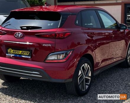 Красный Хендай Kona, объемом двигателя 64 л и пробегом 27 тыс. км за 21500 $, фото 5 на Automoto.ua