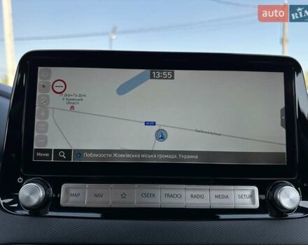 Червоний Хендай Kona, об'ємом двигуна 0 л та пробігом 113 тис. км за 19900 $, фото 51 на Automoto.ua