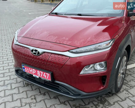 Красный Хендай Kona, объемом двигателя 0 л и пробегом 155 тыс. км за 16750 $, фото 13 на Automoto.ua