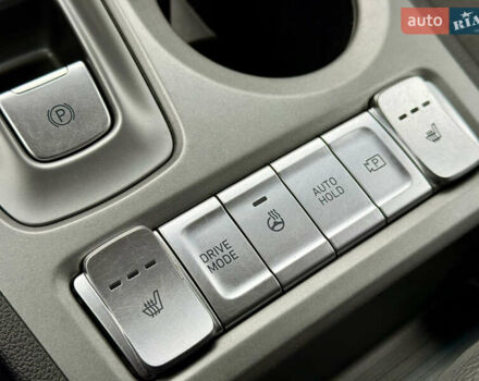 Красный Хендай Kona, объемом двигателя 0 л и пробегом 42 тыс. км за 17300 $, фото 32 на Automoto.ua