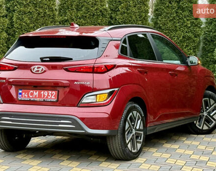 Красный Хендай Kona, объемом двигателя 0 л и пробегом 42 тыс. км за 17300 $, фото 7 на Automoto.ua