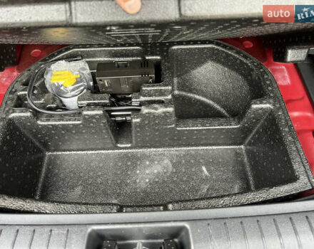 Красный Хендай Kona, объемом двигателя 0 л и пробегом 57 тыс. км за 20500 $, фото 51 на Automoto.ua