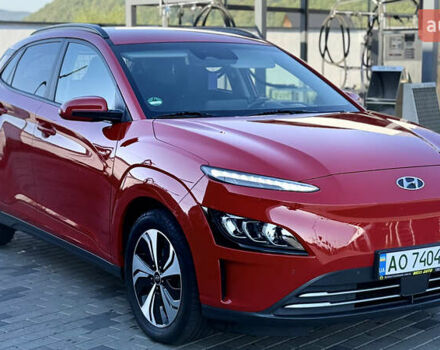 Червоний Хендай Kona, об'ємом двигуна 0 л та пробігом 98 тис. км за 20950 $, фото 25 на Automoto.ua