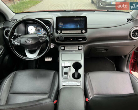 Красный Хендай Kona, объемом двигателя 0 л и пробегом 57 тыс. км за 20500 $, фото 31 на Automoto.ua