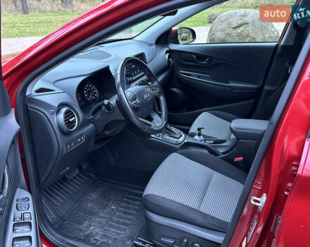 Красный Хендай Kona, объемом двигателя 2 л и пробегом 106 тыс. км за 14300 $, фото 15 на Automoto.ua