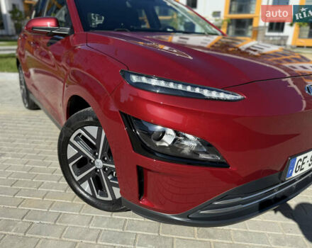 Красный Хендай Kona, объемом двигателя 0 л и пробегом 51 тыс. км за 17100 $, фото 18 на Automoto.ua