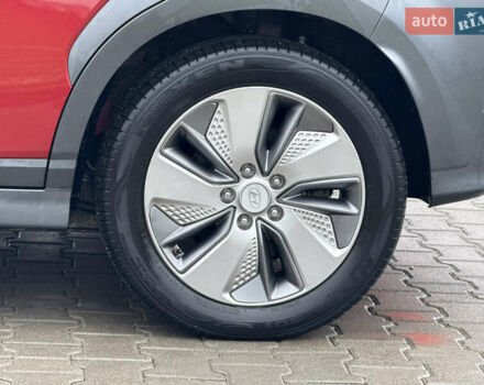 Красный Хендай Kona, объемом двигателя 0 л и пробегом 86 тыс. км за 18600 $, фото 15 на Automoto.ua