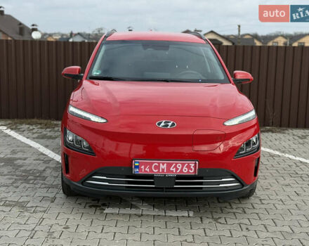 Червоний Хендай Kona, об'ємом двигуна 0 л та пробігом 26 тис. км за 18200 $, фото 3 на Automoto.ua