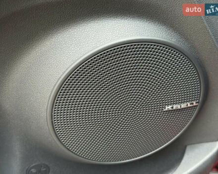 Красный Хендай Kona, объемом двигателя 0 л и пробегом 42 тыс. км за 17300 $, фото 15 на Automoto.ua