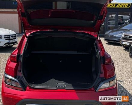 Красный Хендай Kona, объемом двигателя 64 л и пробегом 27 тыс. км за 21500 $, фото 11 на Automoto.ua