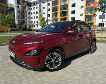 Красный Хендай Kona, объемом двигателя 0 л и пробегом 51 тыс. км за 17100 $, фото 2 на Automoto.ua