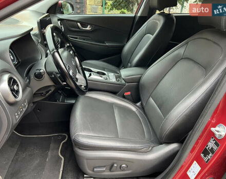 Красный Хендай Kona, объемом двигателя 0 л и пробегом 57 тыс. км за 20500 $, фото 24 на Automoto.ua