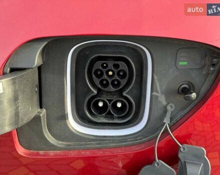 Красный Хендай Kona, объемом двигателя 0 л и пробегом 44 тыс. км за 17000 $, фото 40 на Automoto.ua