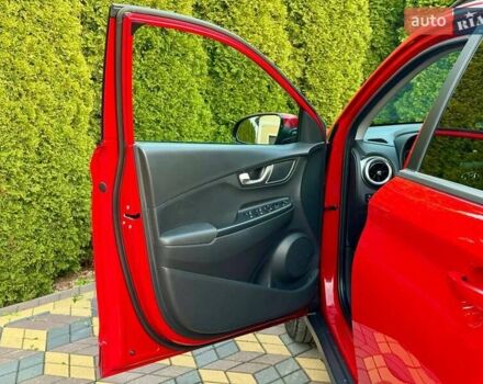 Красный Хендай Kona, объемом двигателя 0 л и пробегом 45 тыс. км за 17500 $, фото 10 на Automoto.ua