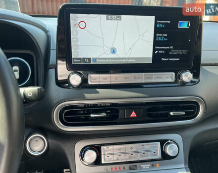 Красный Хендай Kona, объемом двигателя 0 л и пробегом 18 тыс. км за 18700 $, фото 11 на Automoto.ua