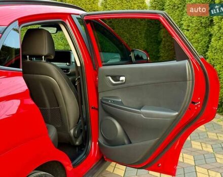 Красный Хендай Kona, объемом двигателя 0 л и пробегом 45 тыс. км за 17500 $, фото 20 на Automoto.ua