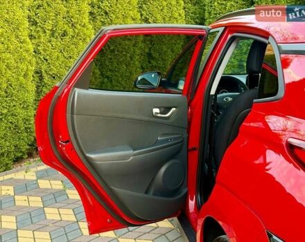 Красный Хендай Kona, объемом двигателя 0 л и пробегом 45 тыс. км за 17500 $, фото 16 на Automoto.ua