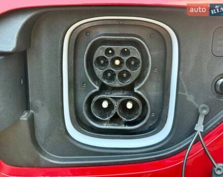 Красный Хендай Kona, объемом двигателя 0 л и пробегом 45 тыс. км за 17500 $, фото 37 на Automoto.ua