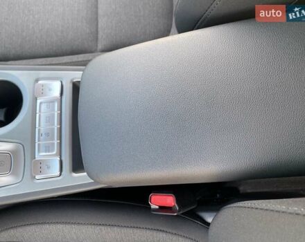 Красный Хендай Kona, объемом двигателя 0 л и пробегом 22 тыс. км за 23500 $, фото 41 на Automoto.ua