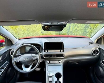 Красный Хендай Kona, объемом двигателя 0 л и пробегом 45 тыс. км за 17500 $, фото 25 на Automoto.ua