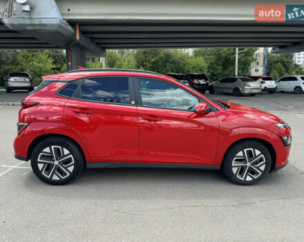Красный Хендай Kona, объемом двигателя 0 л и пробегом 100 тыс. км за 16700 $, фото 12 на Automoto.ua