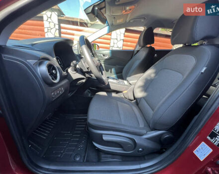 Красный Хендай Kona, объемом двигателя 0 л и пробегом 18 тыс. км за 18700 $, фото 15 на Automoto.ua