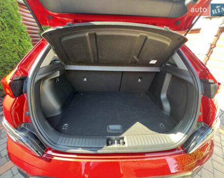 Красный Хендай Kona, объемом двигателя 0 л и пробегом 18 тыс. км за 18700 $, фото 23 на Automoto.ua