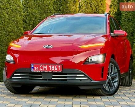 Красный Хендай Kona, объемом двигателя 0 л и пробегом 45 тыс. км за 17500 $, фото 2 на Automoto.ua