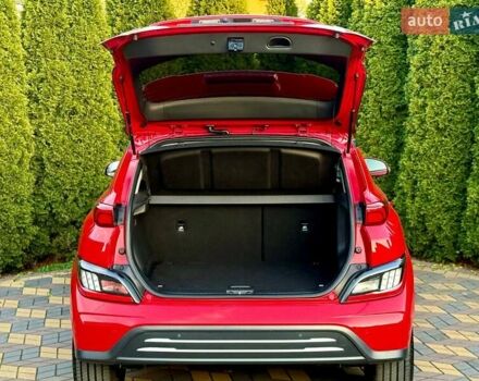 Красный Хендай Kona, объемом двигателя 0 л и пробегом 45 тыс. км за 17500 $, фото 18 на Automoto.ua