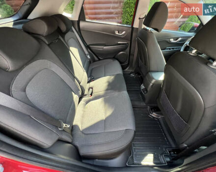 Красный Хендай Kona, объемом двигателя 0 л и пробегом 18 тыс. км за 18700 $, фото 26 на Automoto.ua