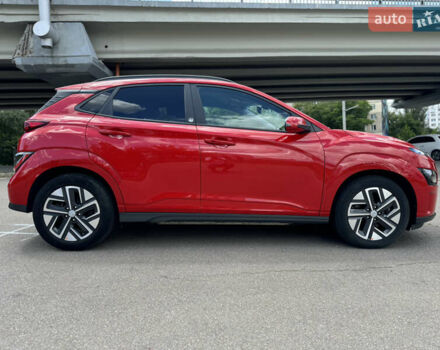 Красный Хендай Kona, объемом двигателя 0 л и пробегом 100 тыс. км за 16700 $, фото 11 на Automoto.ua