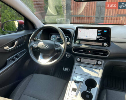 Красный Хендай Kona, объемом двигателя 0 л и пробегом 18 тыс. км за 18700 $, фото 28 на Automoto.ua