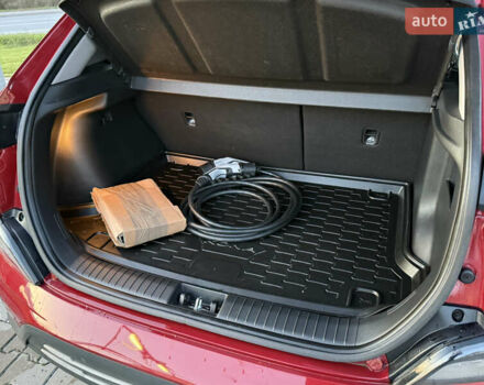 Красный Хендай Kona, объемом двигателя 0 л и пробегом 41 тыс. км за 17200 $, фото 20 на Automoto.ua