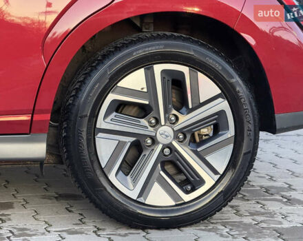 Красный Хендай Kona, объемом двигателя 0 л и пробегом 41 тыс. км за 17200 $, фото 12 на Automoto.ua