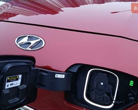 Красный Хендай Kona, объемом двигателя 0 л и пробегом 56 тыс. км за 25000 $, фото 14 на Automoto.ua