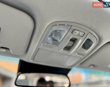 Красный Хендай Kona, объемом двигателя 0 л и пробегом 103 тыс. км за 21400 $, фото 82 на Automoto.ua