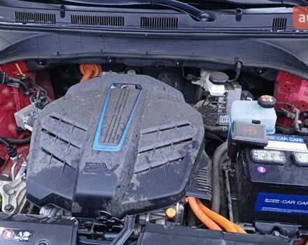 Красный Хендай Kona, объемом двигателя 0 л и пробегом 56 тыс. км за 25000 $, фото 15 на Automoto.ua