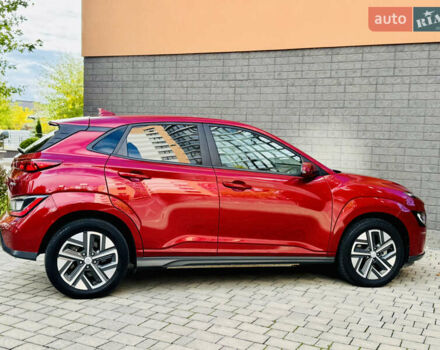 Красный Хендай Kona, объемом двигателя 0 л и пробегом 103 тыс. км за 21400 $, фото 34 на Automoto.ua