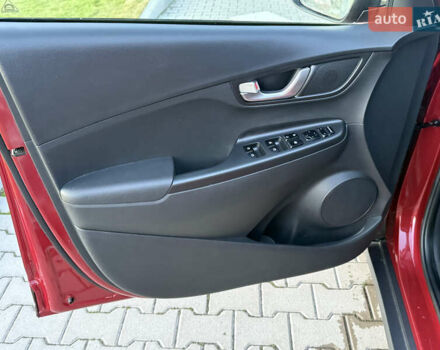 Красный Хендай Kona, объемом двигателя 0 л и пробегом 41 тыс. км за 17200 $, фото 15 на Automoto.ua