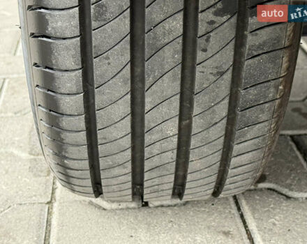 Червоний Хендай Kona, об'ємом двигуна 0 л та пробігом 17 тис. км за 16999 $, фото 14 на Automoto.ua