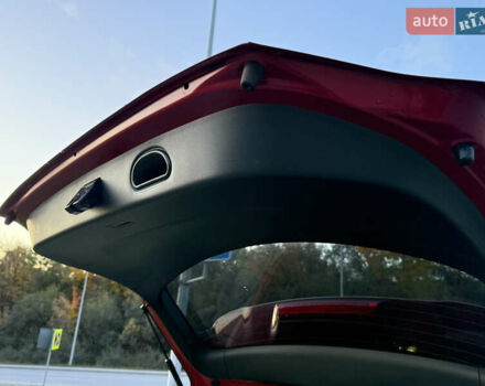 Красный Хендай Kona, объемом двигателя 0 л и пробегом 41 тыс. км за 17200 $, фото 19 на Automoto.ua