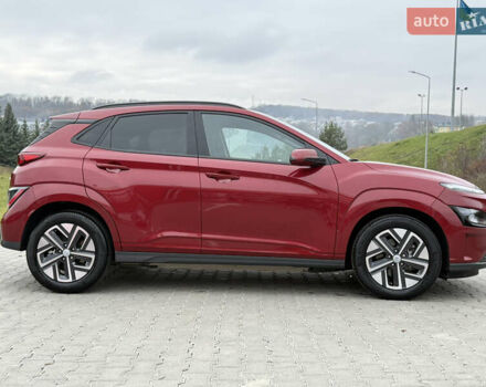 Червоний Хендай Kona, об'ємом двигуна 0 л та пробігом 17 тис. км за 16999 $, фото 8 на Automoto.ua