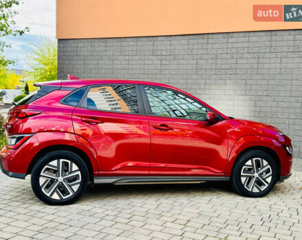 Червоний Хендай Kona, об'ємом двигуна 0 л та пробігом 100 тис. км за 20900 $, фото 36 на Automoto.ua