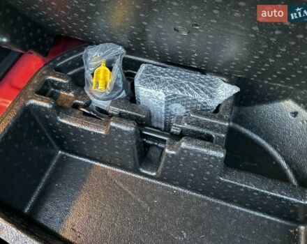 Красный Хендай Kona, объемом двигателя 0 л и пробегом 41 тыс. км за 17200 $, фото 22 на Automoto.ua