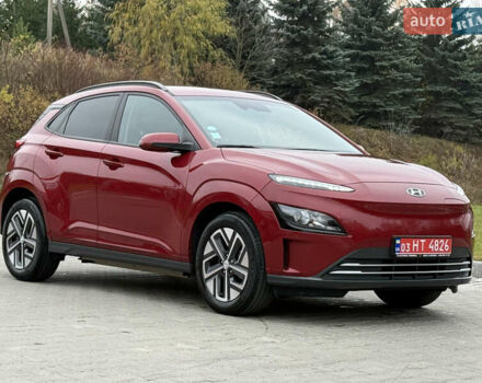 Червоний Хендай Kona, об'ємом двигуна 0 л та пробігом 17 тис. км за 16999 $, фото 4 на Automoto.ua