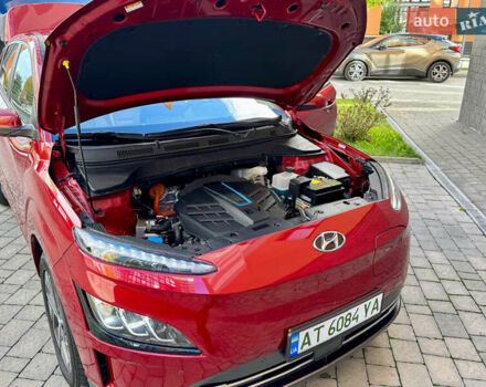 Червоний Хендай Kona, об'ємом двигуна 0 л та пробігом 100 тис. км за 20900 $, фото 45 на Automoto.ua