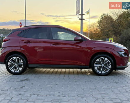Красный Хендай Kona, объемом двигателя 0 л и пробегом 41 тыс. км за 17200 $, фото 8 на Automoto.ua