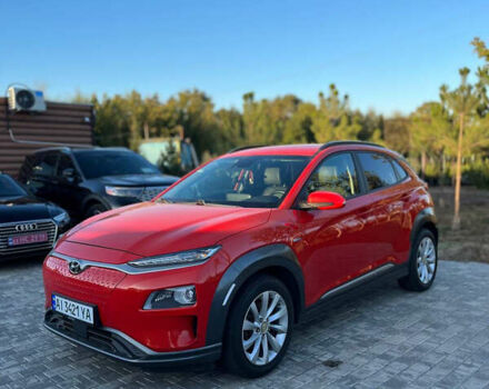Червоний Хендай Kona, об'ємом двигуна 0 л та пробігом 141 тис. км за 16500 $, фото 1 на Automoto.ua