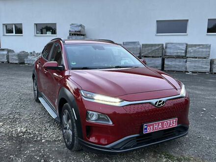 Червоний Хендай Kona, об'ємом двигуна 0 л та пробігом 93 тис. км за 17200 $, фото 1 на Automoto.ua